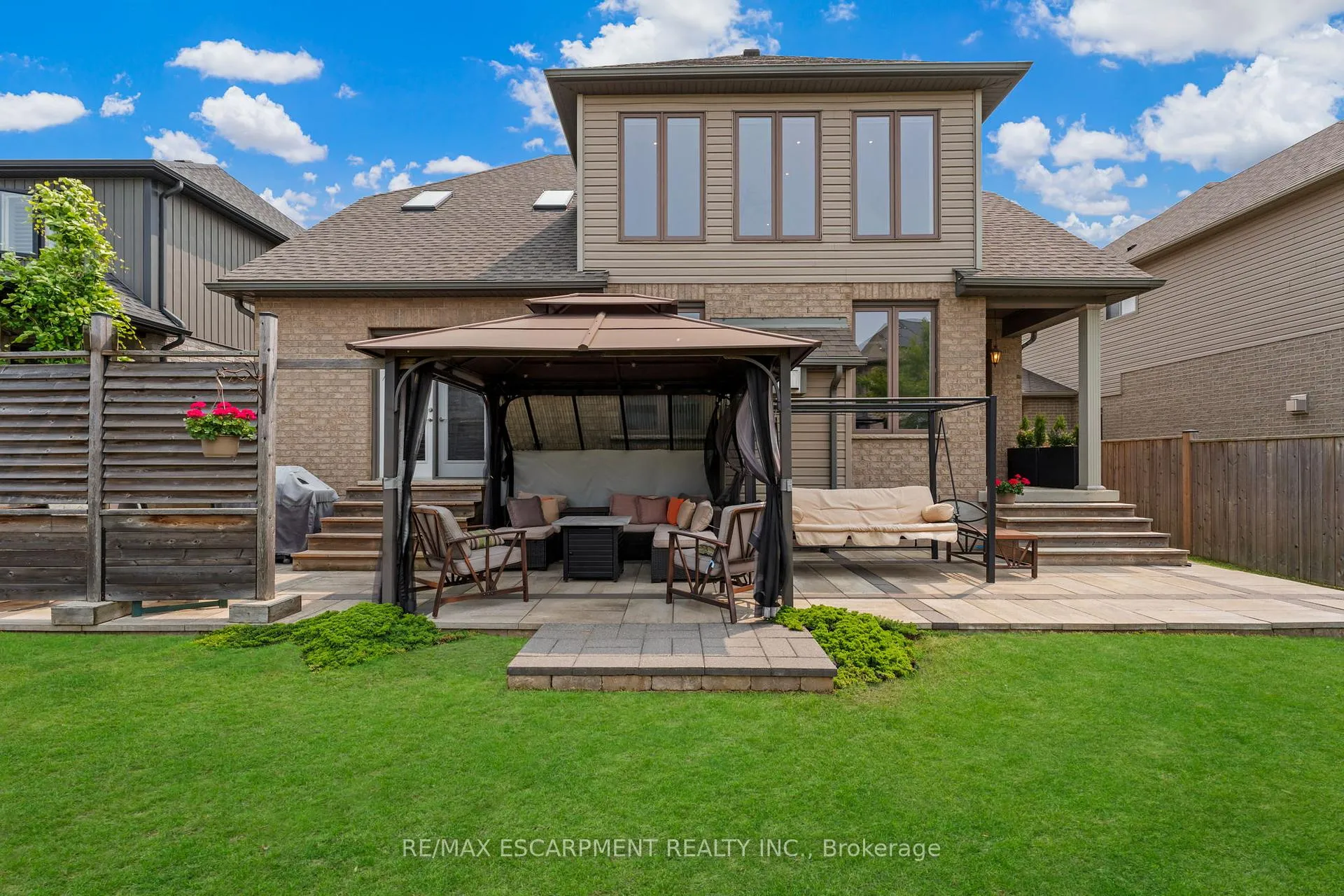 Photo 32 of 1528 Haist Street, Pelham, Fonthill — HOMEH