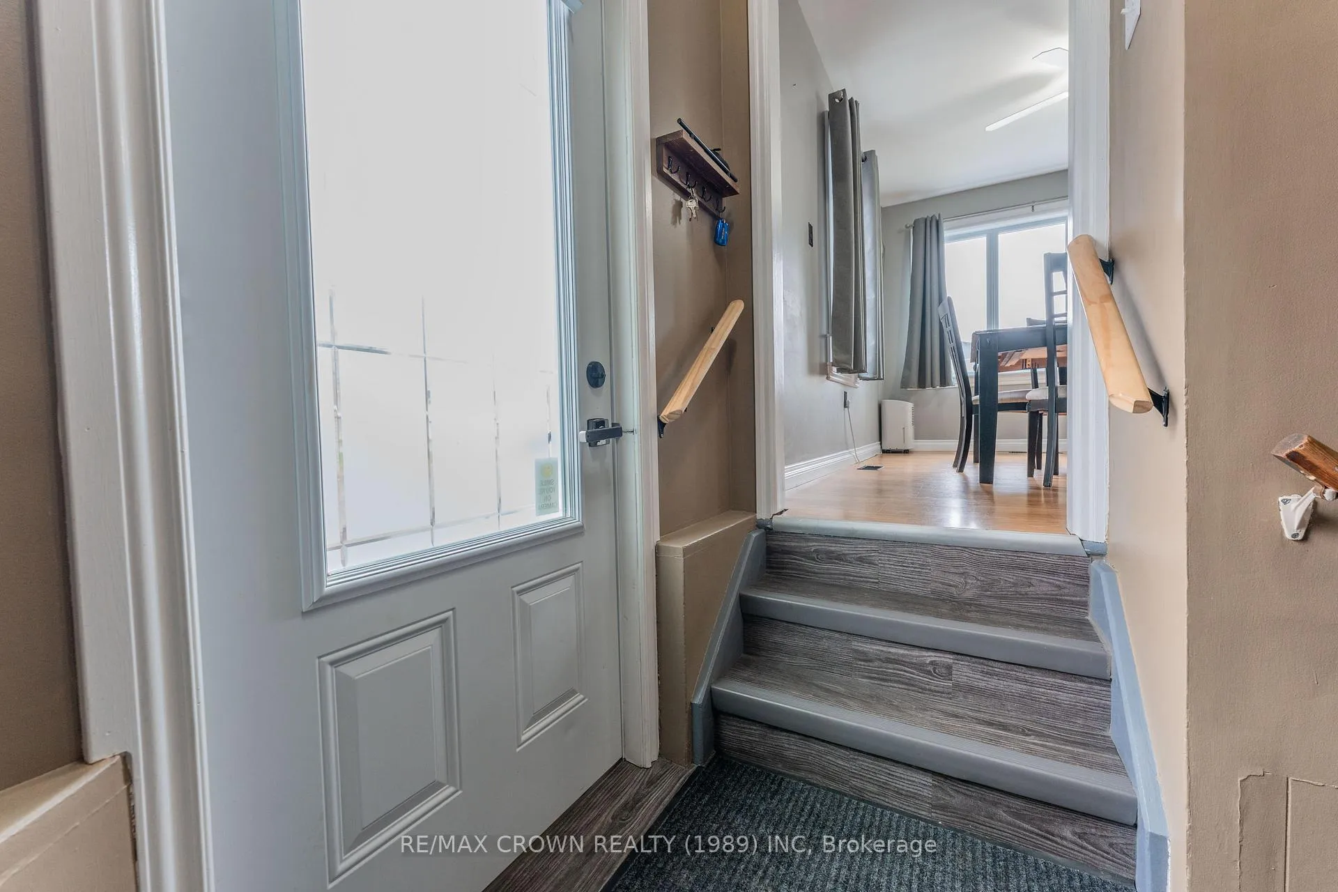 Photo 5 of 40 Cedar Street, Kapuskasing — HOMEH