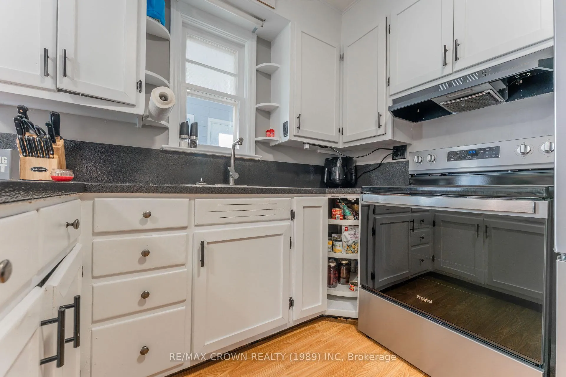 Photo 10 of 40 Cedar Street, Kapuskasing — HOMEH