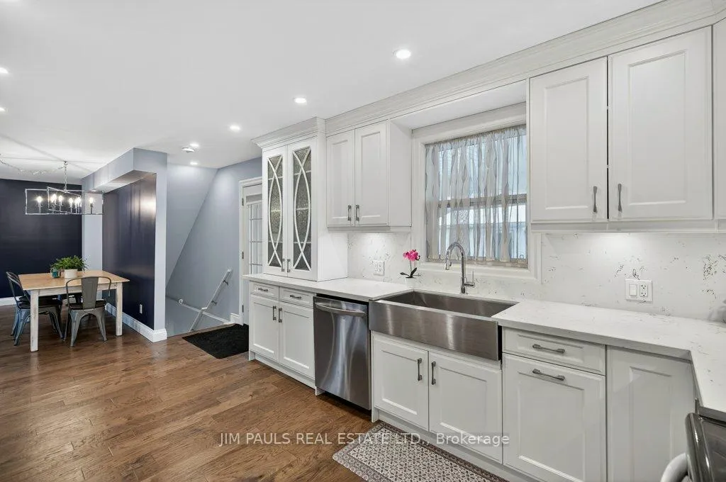 Photo 14 of 2 Sylvia Avenue, Hamilton, Rosedale — HOMEH