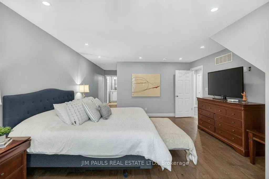 Photo 19 of 2 Sylvia Avenue, Hamilton, Rosedale — HOMEH