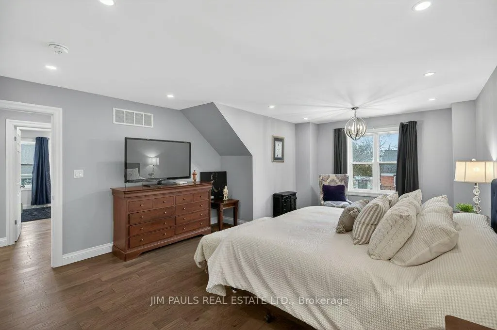 Photo 20 of 2 Sylvia Avenue, Hamilton, Rosedale — HOMEH