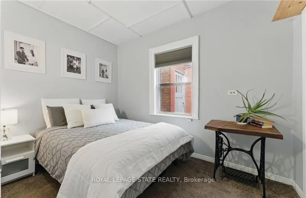 Photo 11 of 91 Aurora Street, Hamilton, Corktown — HOMEH