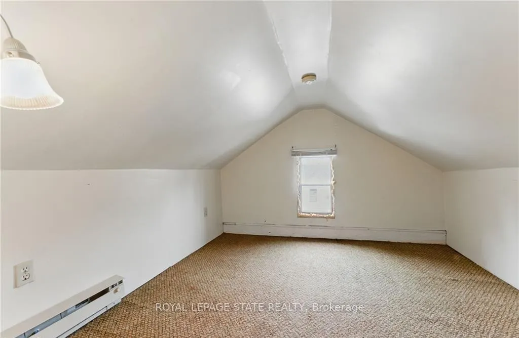 Photo 15 of 91 Aurora Street, Hamilton, Corktown — HOMEH