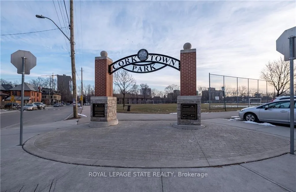 Photo 33 of 91 Aurora Street, Hamilton, Corktown — HOMEH