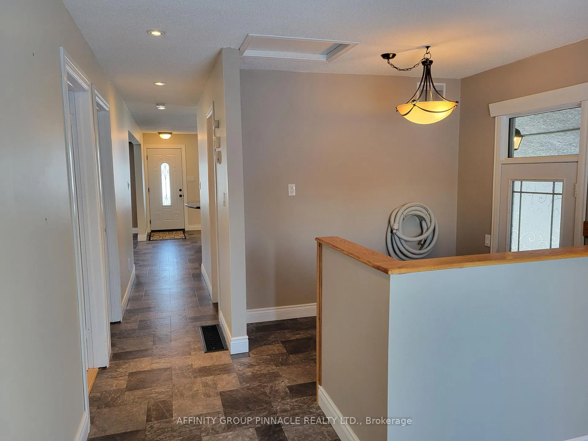 Photo 33 of 524 Sarah Street, Brock, Beaverton — HOMEH