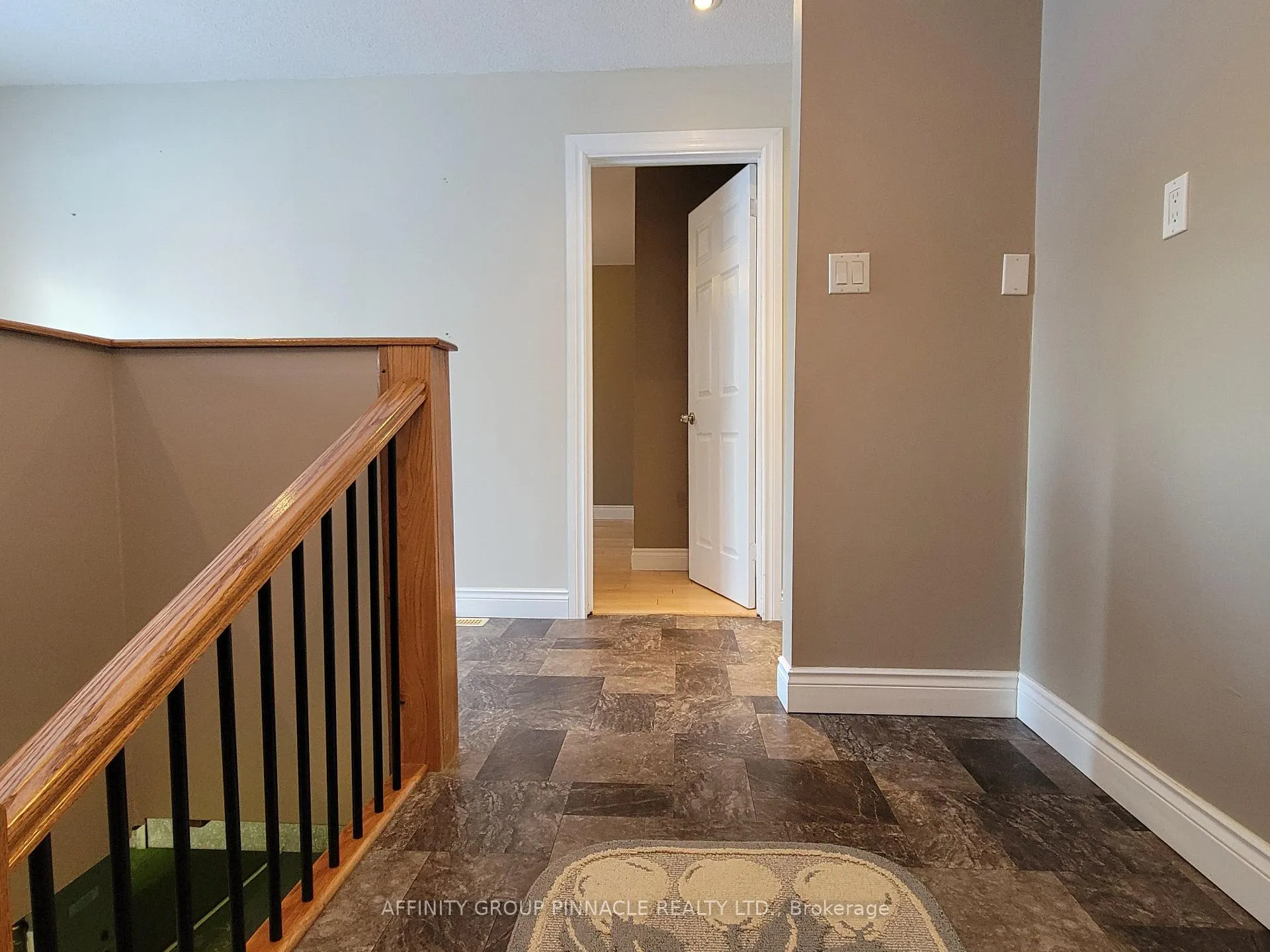 Photo 34 of 524 Sarah Street, Brock, Beaverton — HOMEH