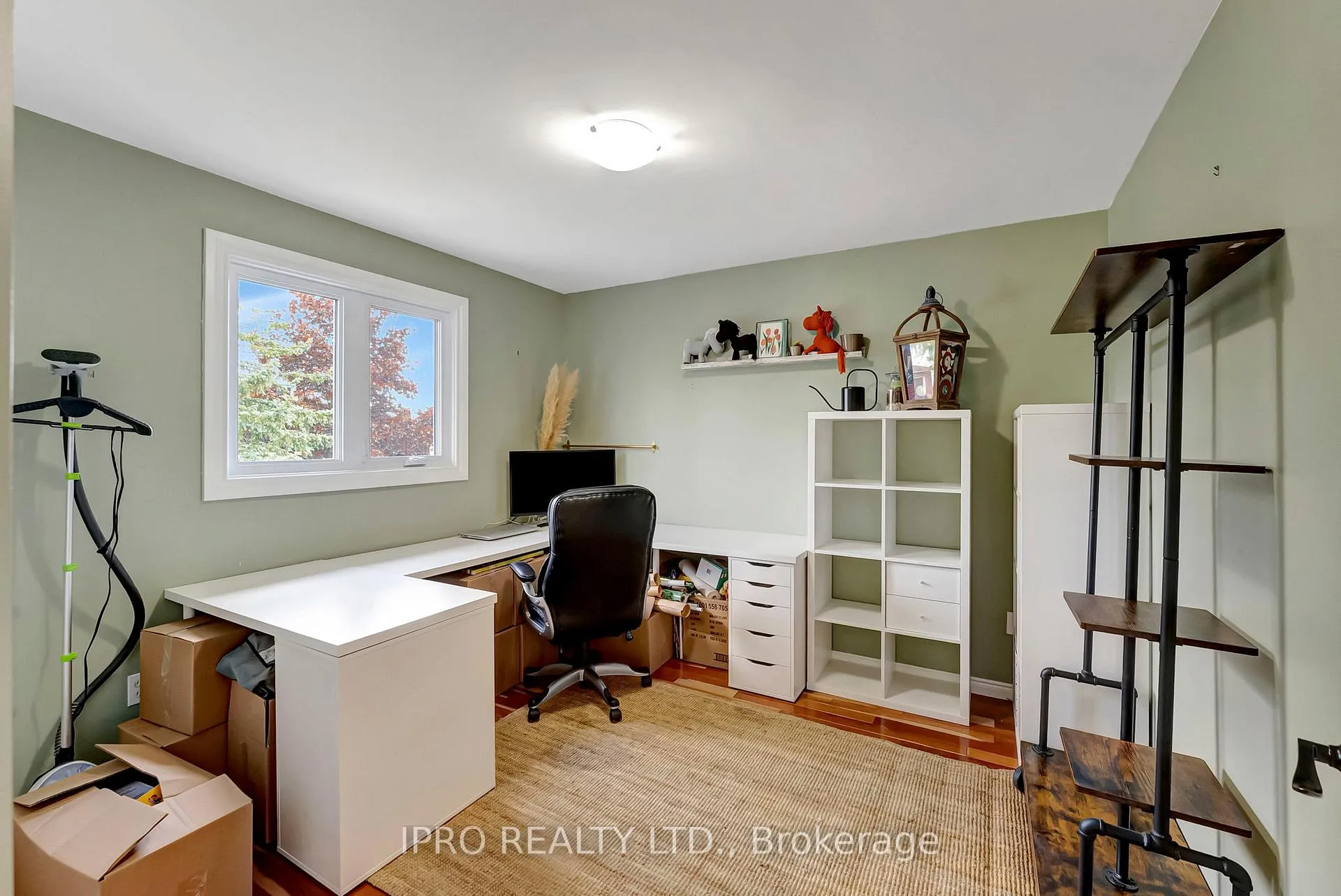 Photo 27 of 28 Celtic Drive, Haldimand — HOMEH