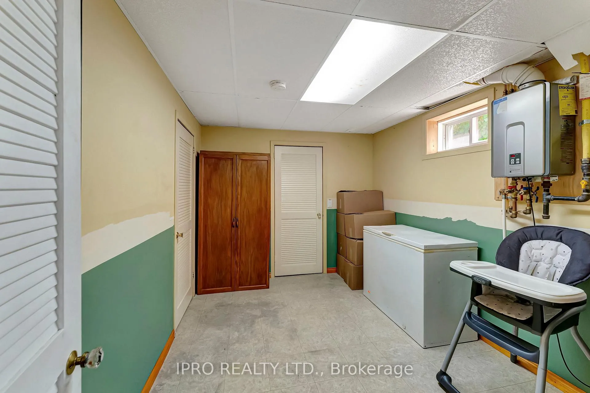 Photo 32 of 28 Celtic Drive, Haldimand — HOMEH