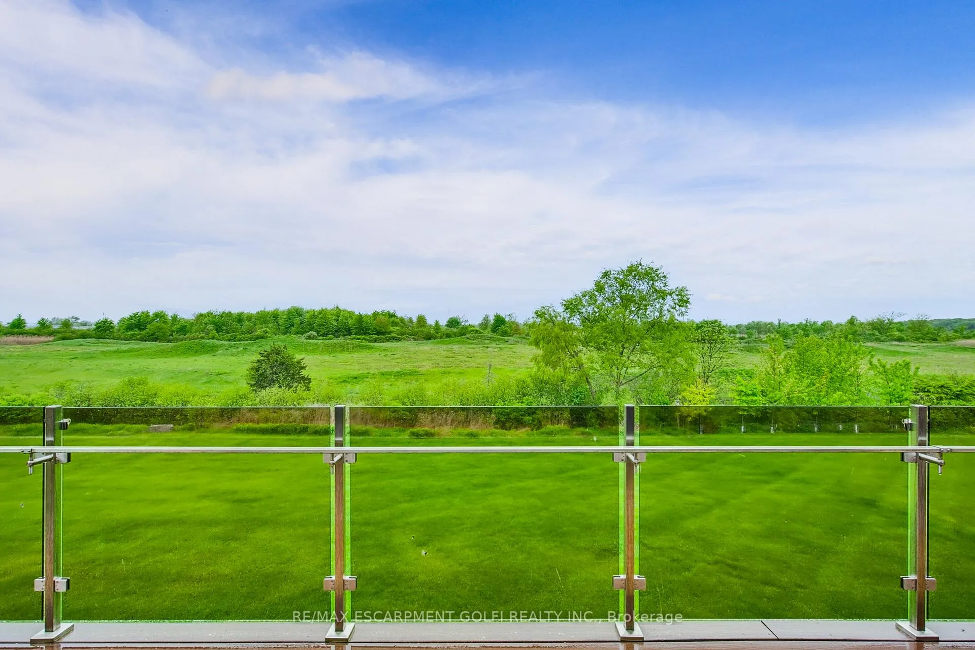 Photo 35 of 15 Old Course Trail, Welland, Hwy 406/Welland — HOMEH