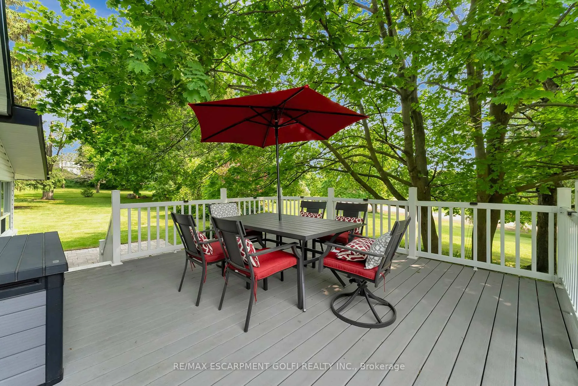 Photo 24 of 303 Highway No 5, Brant, South Dumfries — HOMEH
