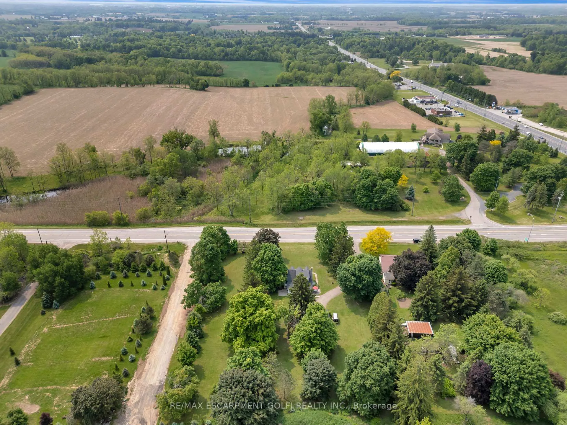 Photo 37 of 303 Highway No 5, Brant, South Dumfries — HOMEH