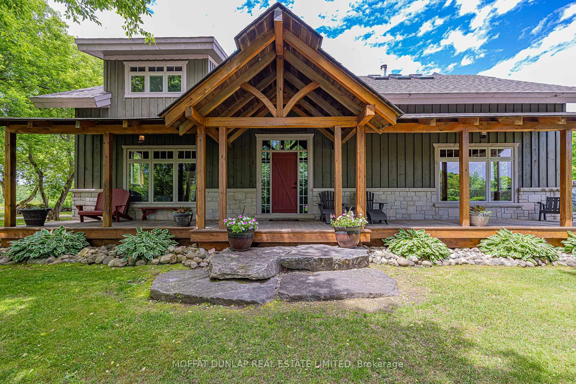 Photo 1 of 1470 Scarlett Line, Springwater, Elmvale — HOMEH