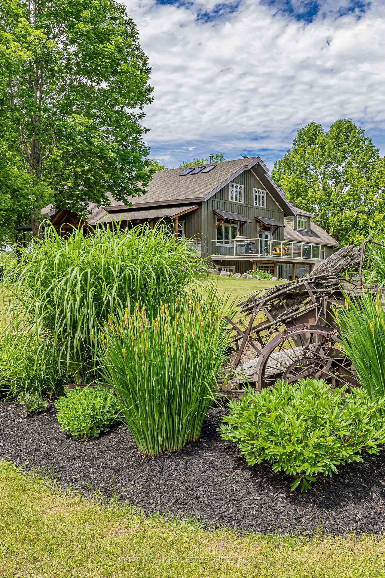 Photo 7 of 1470 Scarlett Line, Springwater, Elmvale — HOMEH