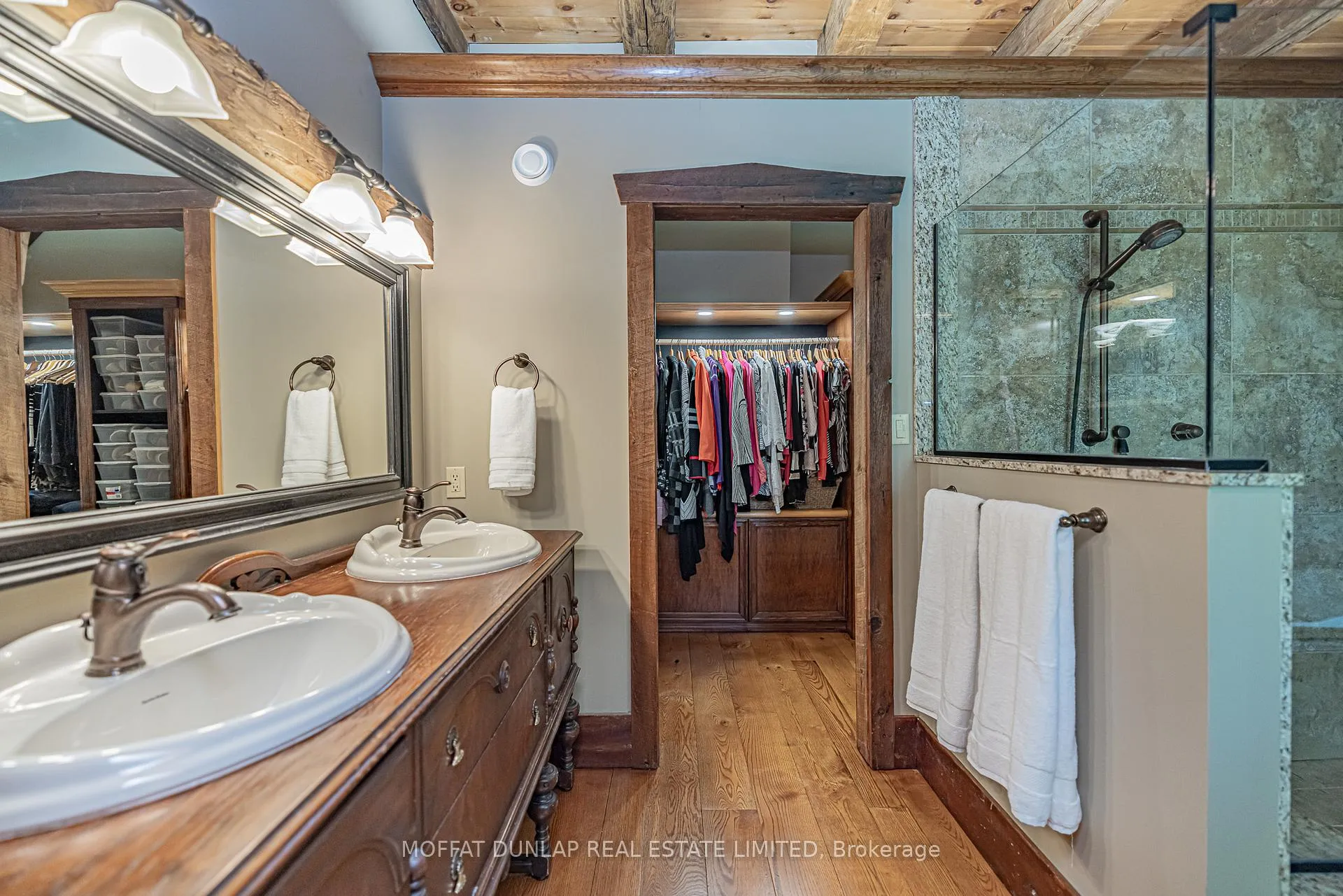 Photo 17 of 1470 Scarlett Line, Springwater, Elmvale — HOMEH