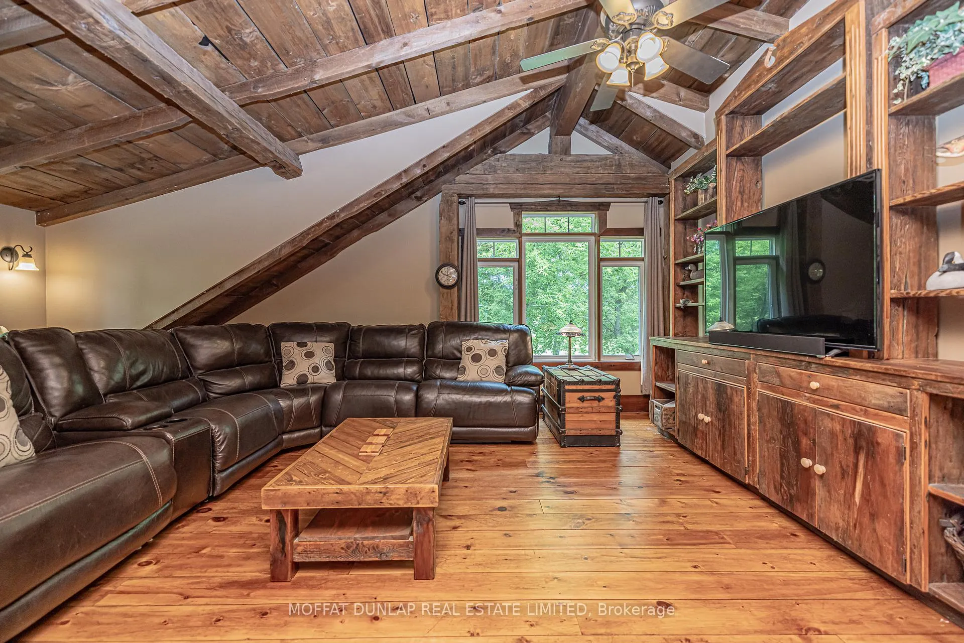 Photo 19 of 1470 Scarlett Line, Springwater, Elmvale — HOMEH