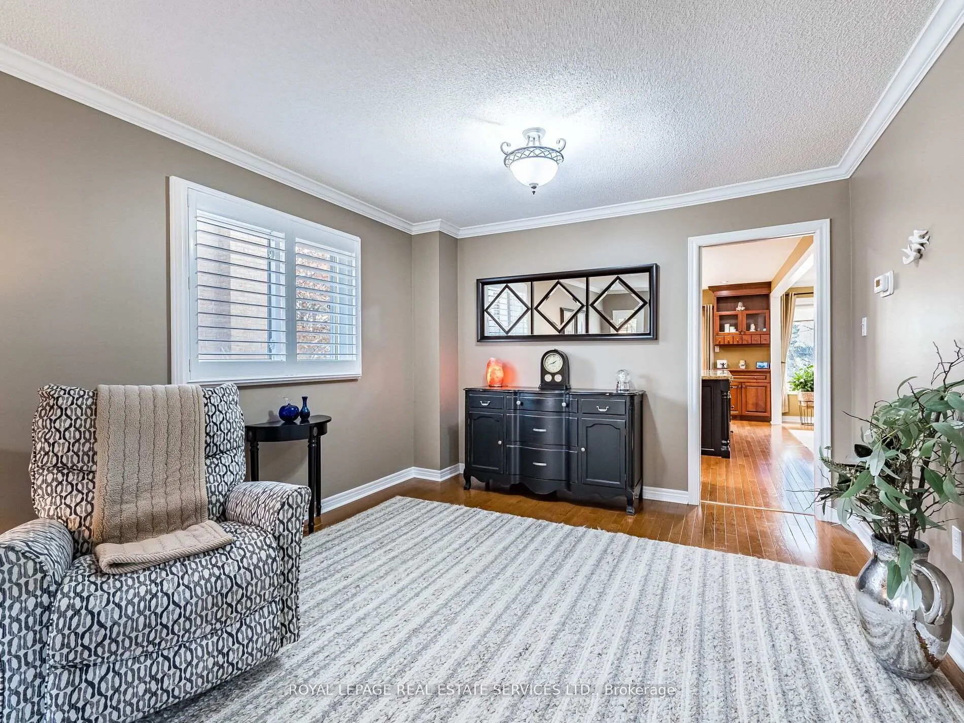 Photo 11 of 8 Macallister Court, Barrie, Letitia Heights — HOMEH