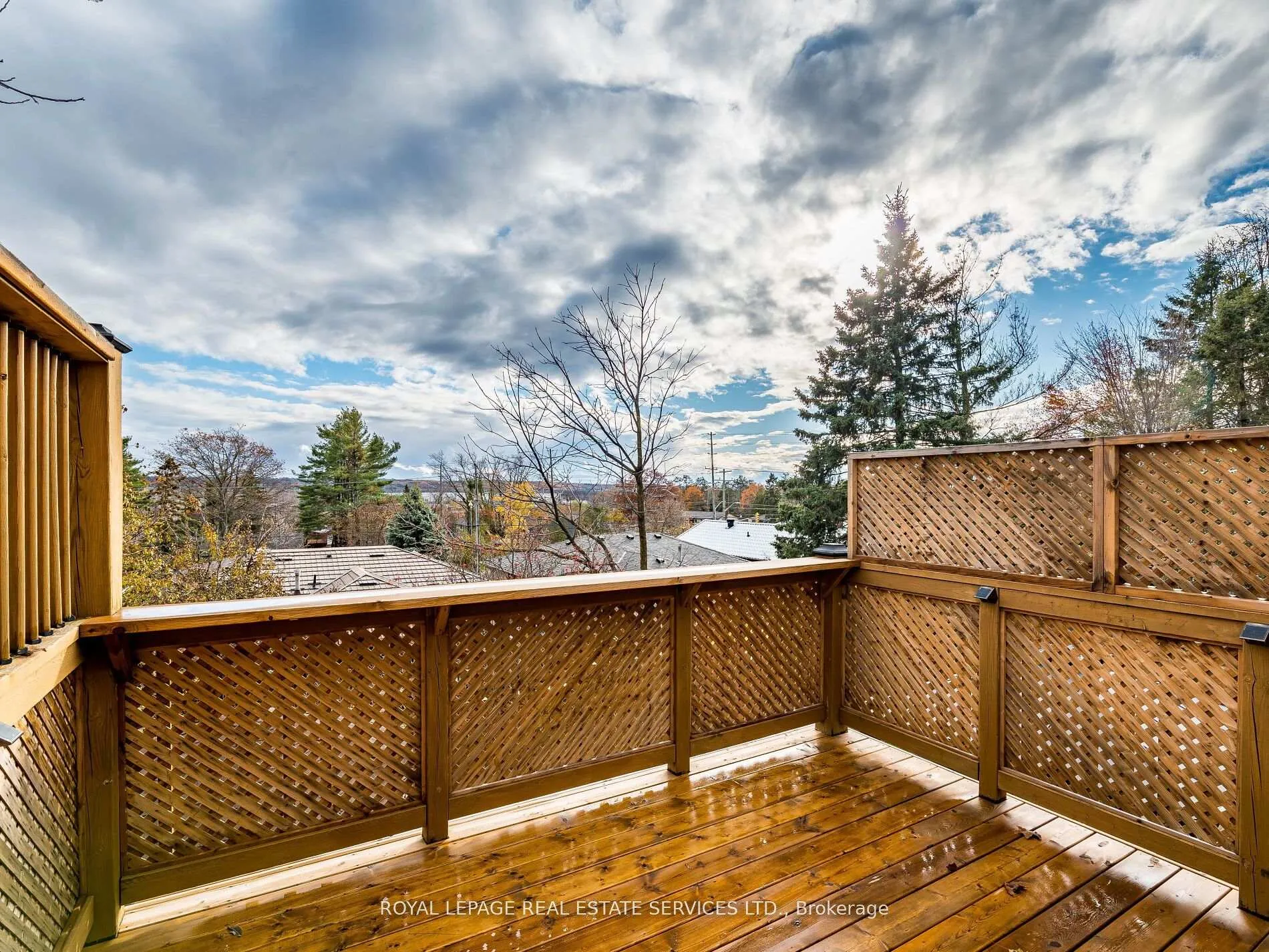 Photo 15 of 8 Macallister Court, Barrie, Letitia Heights — HOMEH
