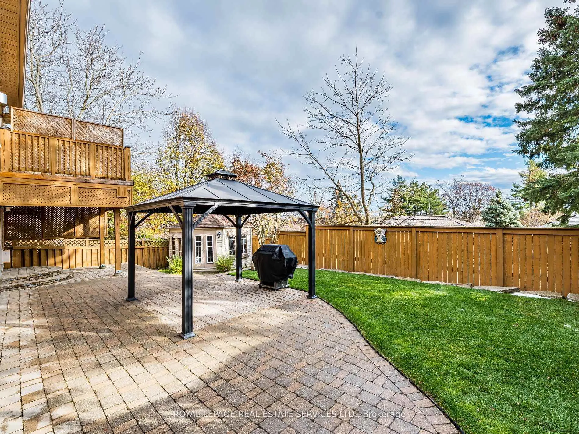 Photo 44 of 8 Macallister Court, Barrie, Letitia Heights — HOMEH