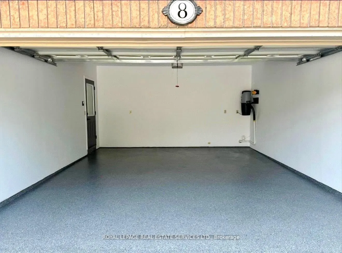 Photo 47 of 8 Macallister Court, Barrie, Letitia Heights — HOMEH