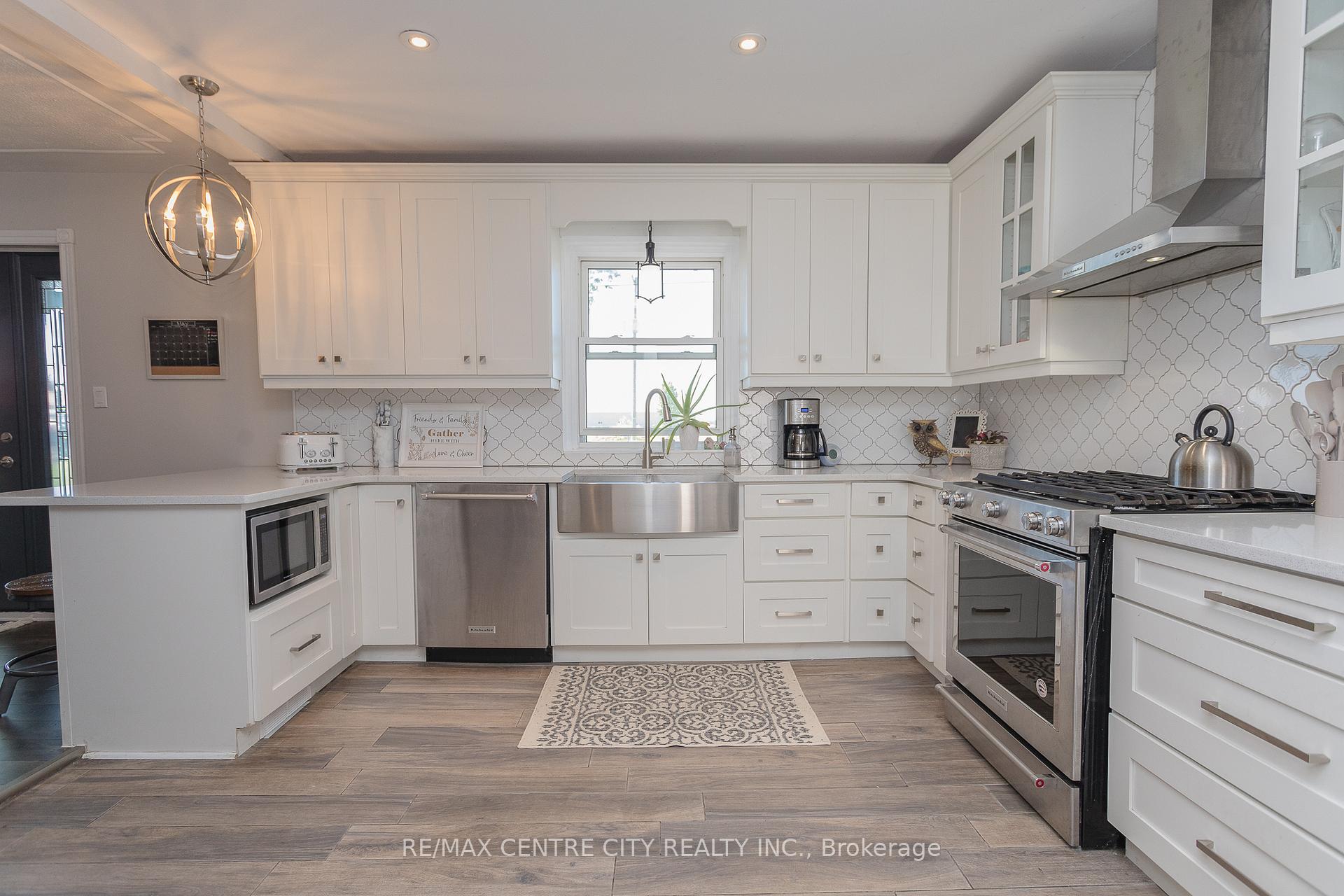 Photo 10 of 45024 Talbot Line, Central Elgin, Rural Central Elgin — HOMEH