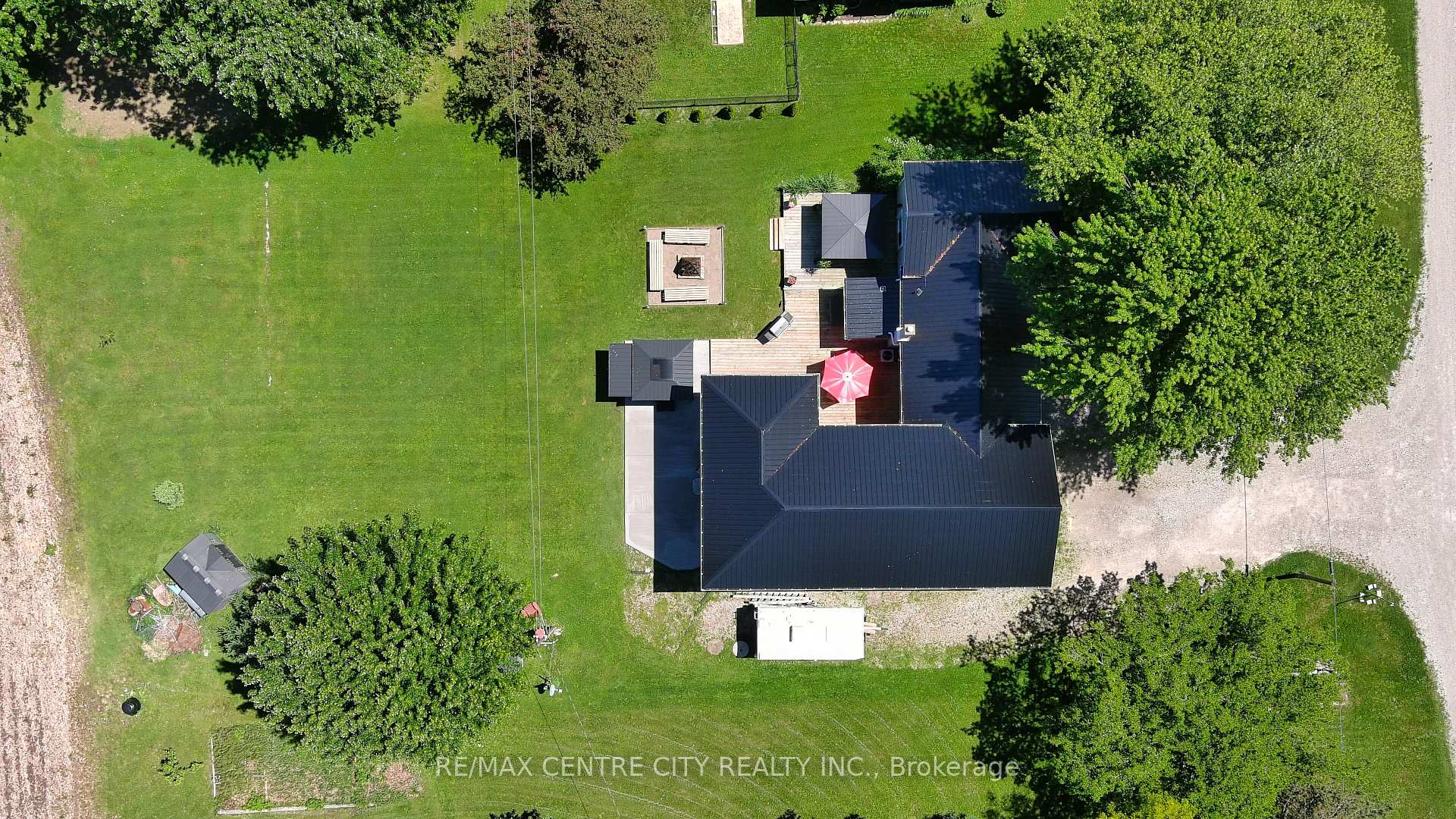 Photo 39 of 45024 Talbot Line, Central Elgin, Rural Central Elgin — HOMEH