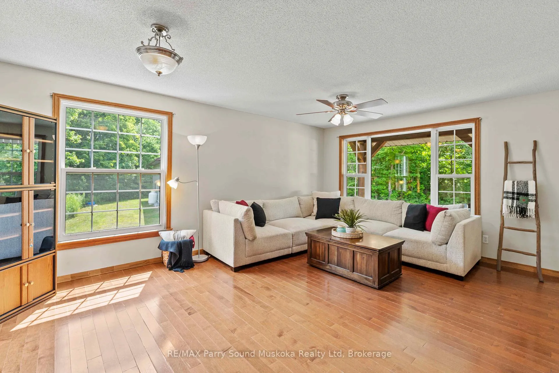 Photo 6 of 88 Black Road, Seguin — HOMEH