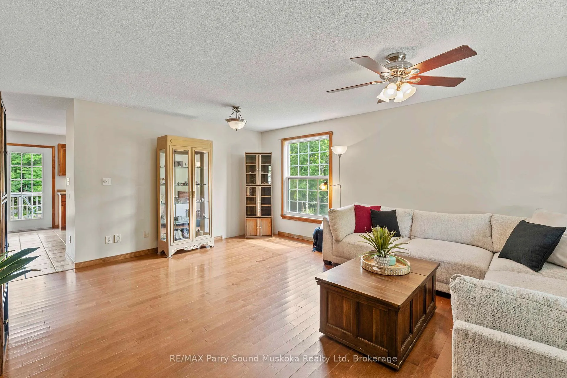 Photo 7 of 88 Black Road, Seguin — HOMEH