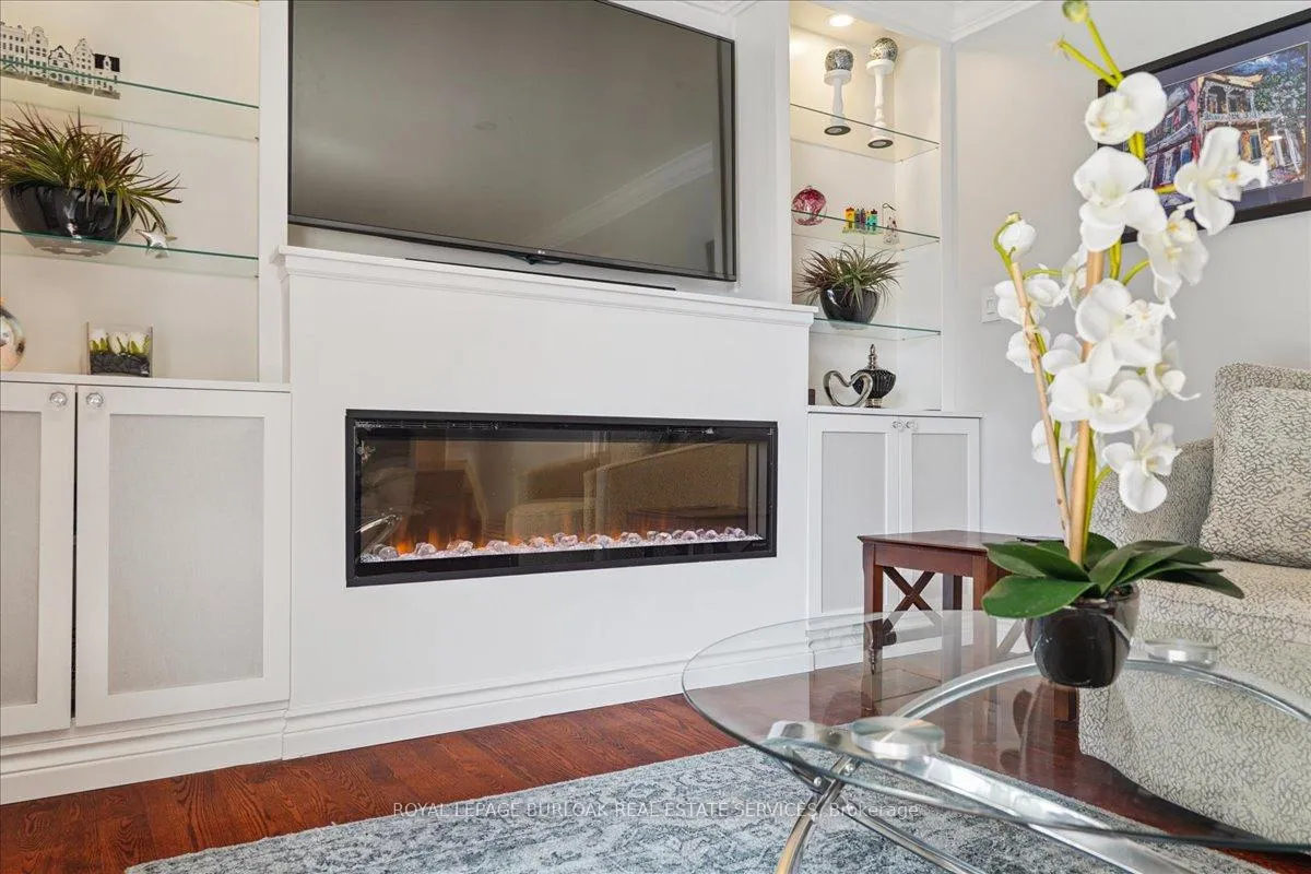 Photo 20 of 510 Fenwick Place, Burlington, Roseland — HOMEH