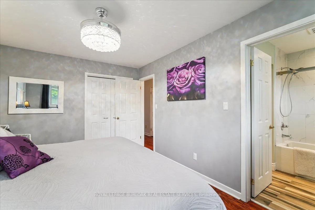 Photo 25 of 510 Fenwick Place, Burlington, Roseland — HOMEH