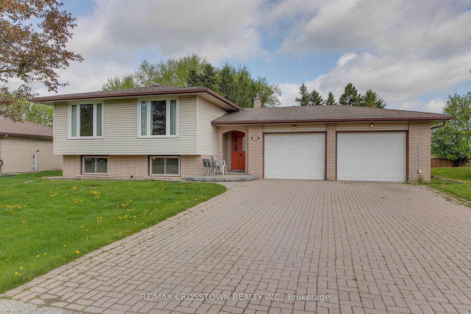 Photo 4 of 184 Murphy Road, Essa, Baxter — HOMEH