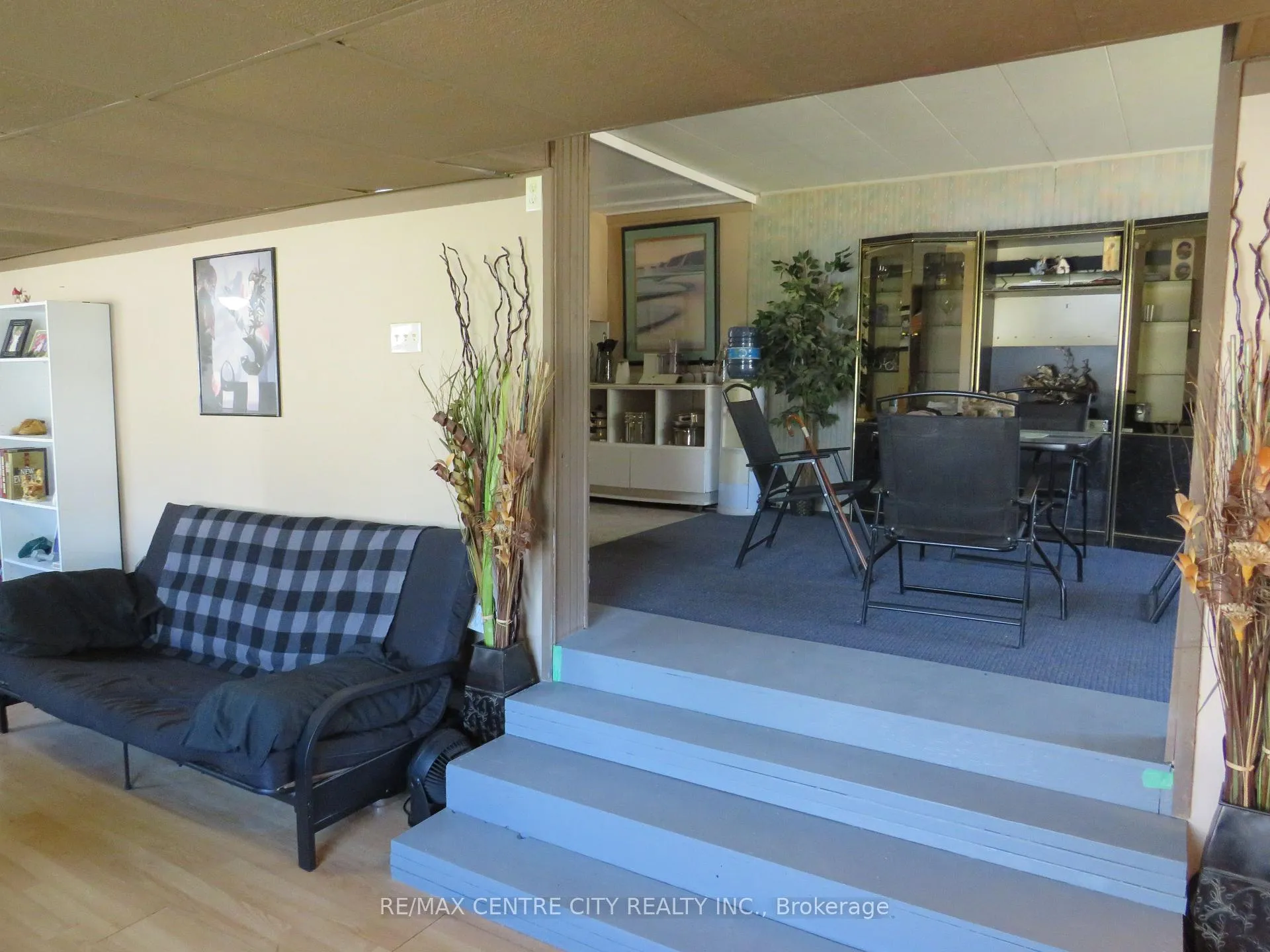 Photo 8 of Unit 4, 3902 Dundas Street E, Thames Centre, Rural Thames Centre — HOMEH