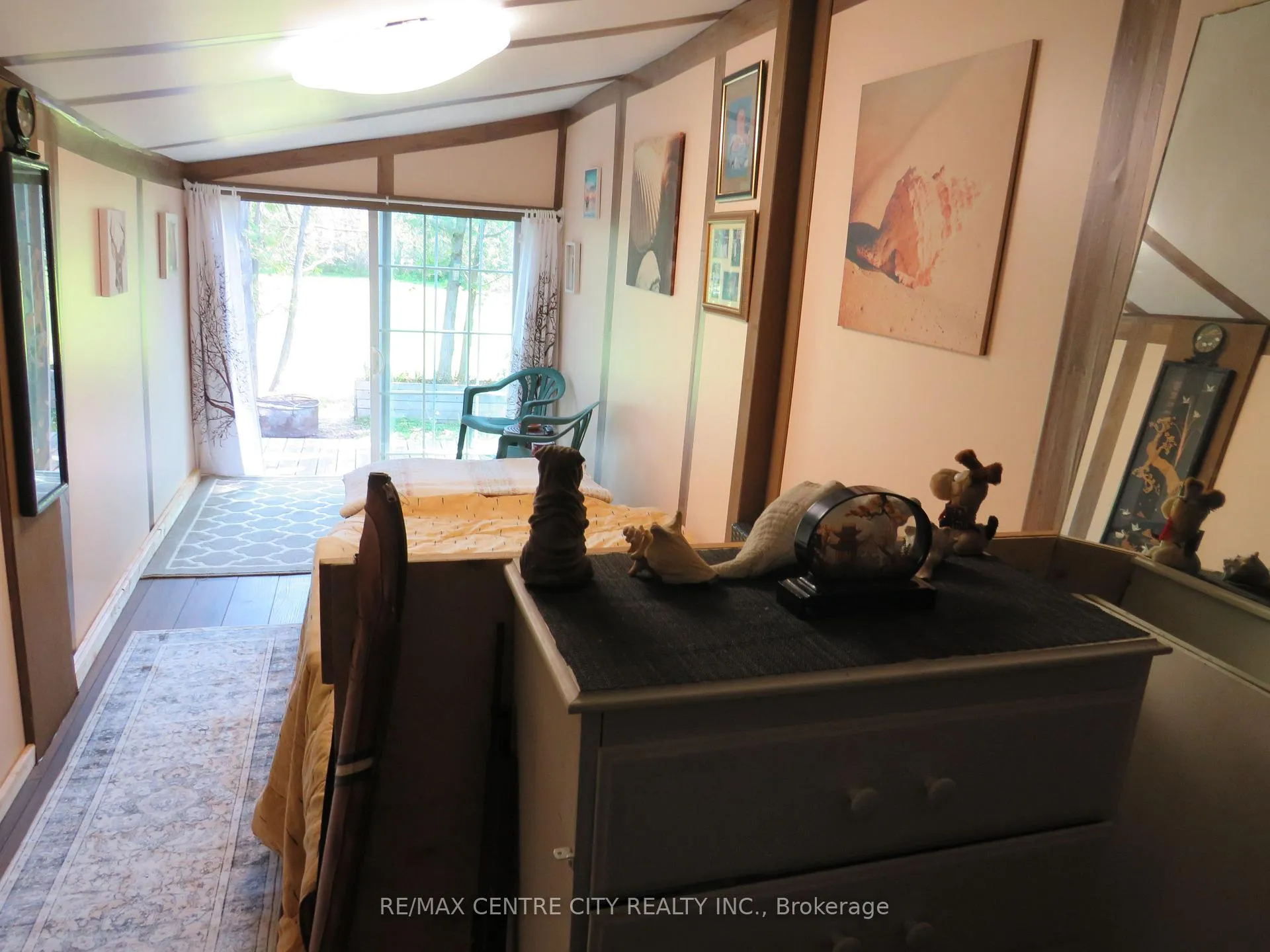 Photo 18 of Unit 4, 3902 Dundas Street E, Thames Centre, Rural Thames Centre — HOMEH