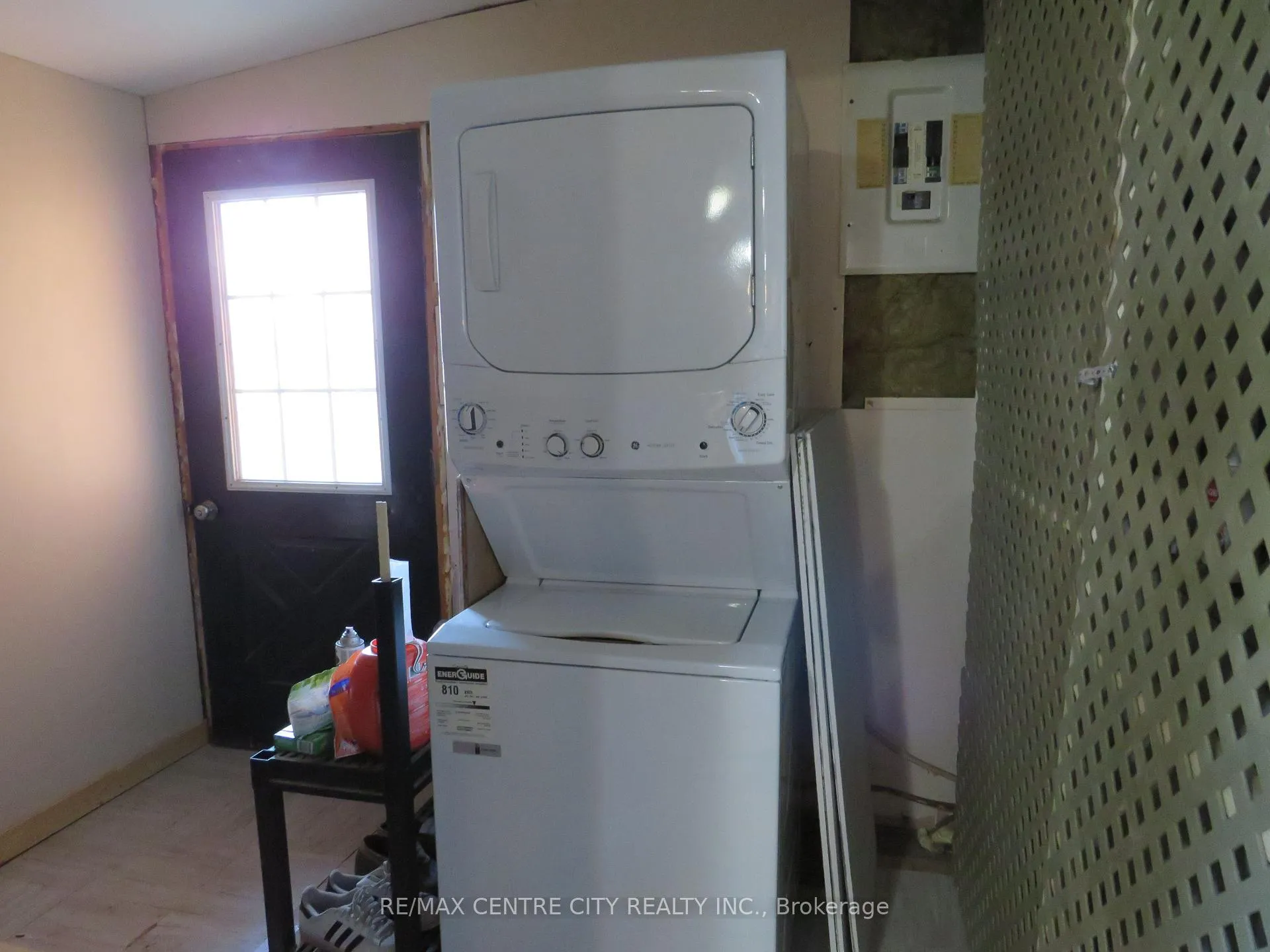 Photo 21 of Unit 4, 3902 Dundas Street E, Thames Centre, Rural Thames Centre — HOMEH