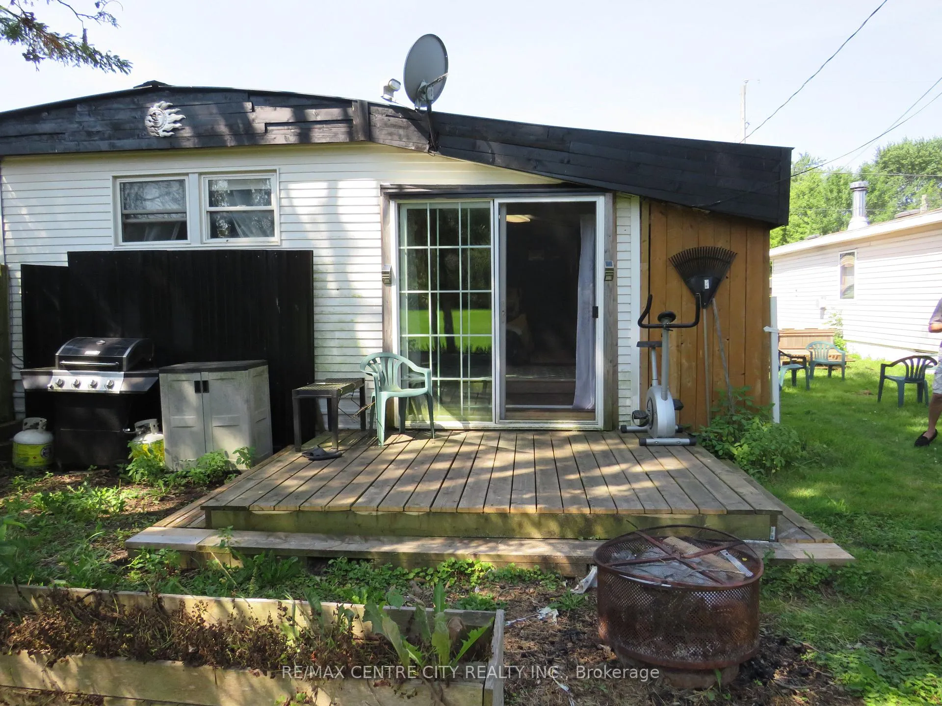 Photo 28 of Unit 4, 3902 Dundas Street E, Thames Centre, Rural Thames Centre — HOMEH