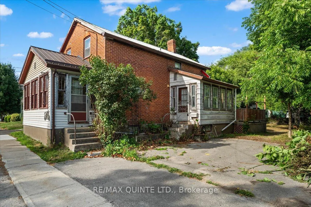 Photo 2 of 59 John Street, Stirling-Rawdon, Stirling Ward — HOMEH