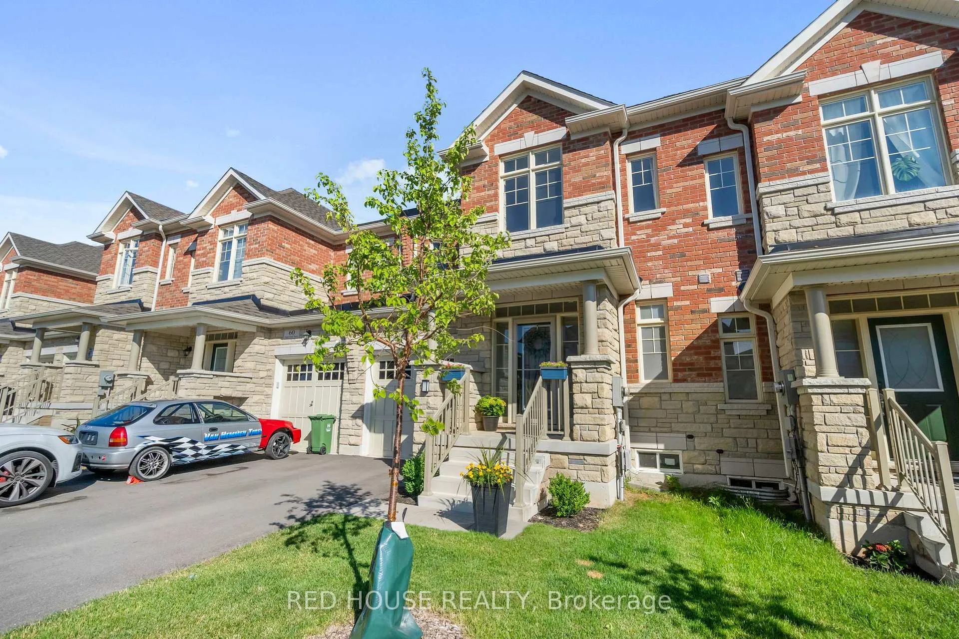 Photo 2 of 58 Hager Creek Terrace, Hamilton, Waterdown — HOMEH