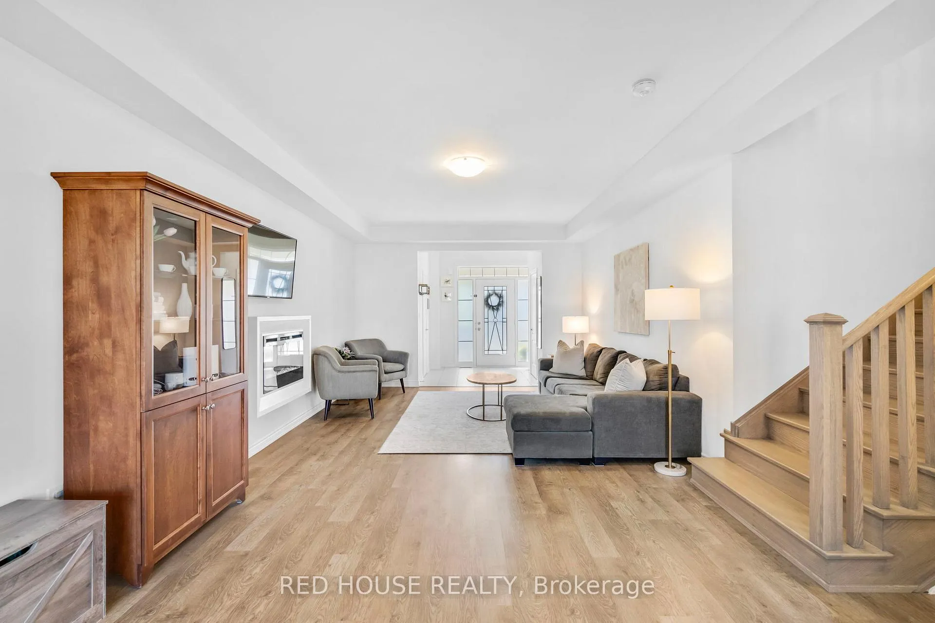 Photo 9 of 58 Hager Creek Terrace, Hamilton, Waterdown — HOMEH