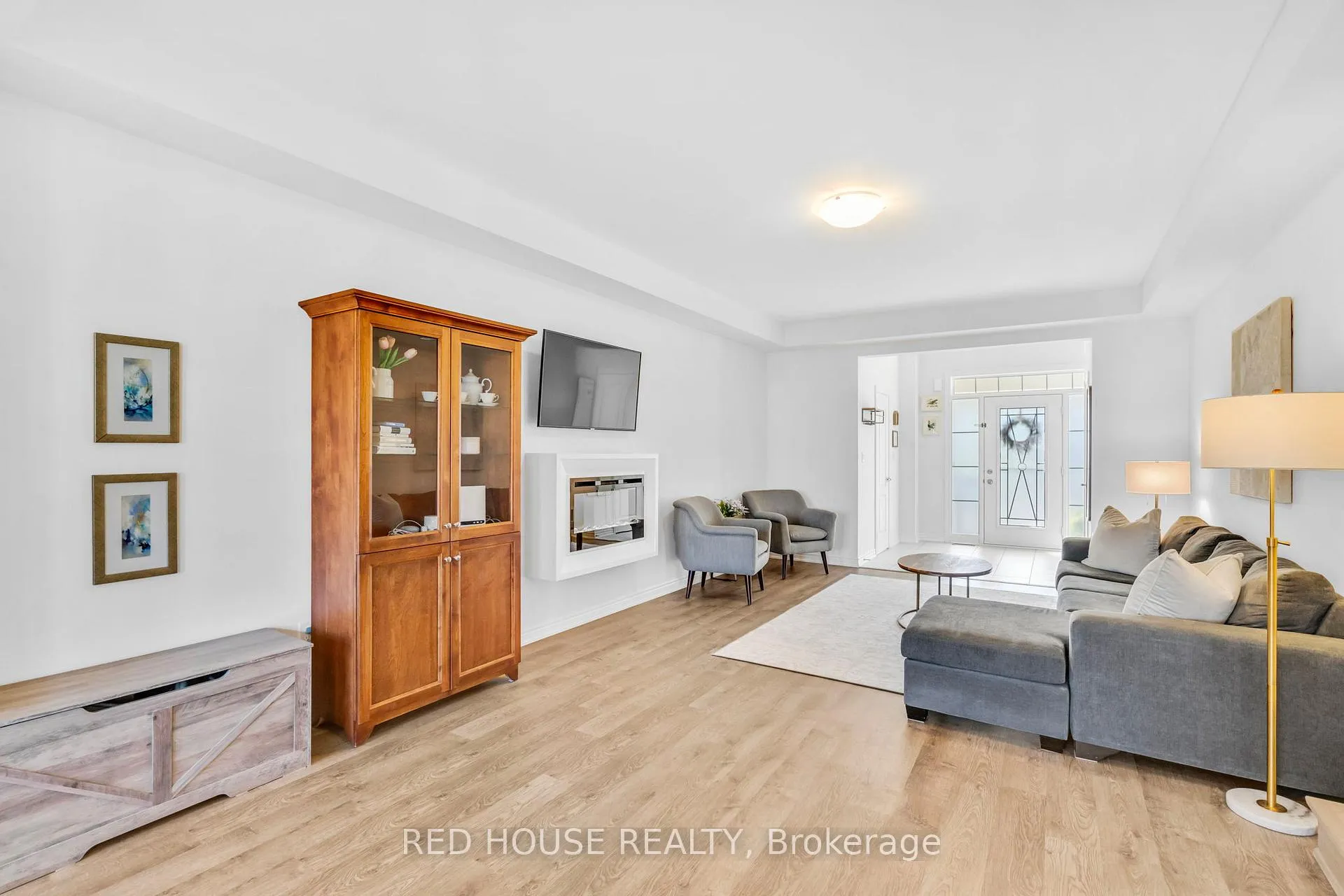 Photo 10 of 58 Hager Creek Terrace, Hamilton, Waterdown — HOMEH
