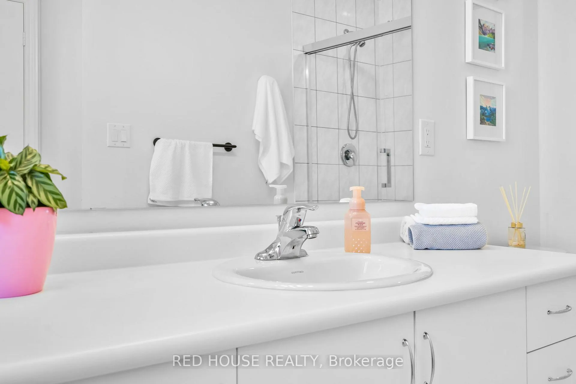 Photo 40 of 58 Hager Creek Terrace, Hamilton, Waterdown — HOMEH