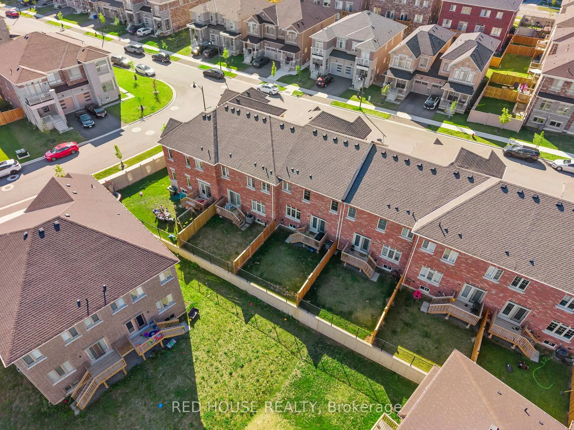 Photo 42 of 58 Hager Creek Terrace, Hamilton, Waterdown — HOMEH