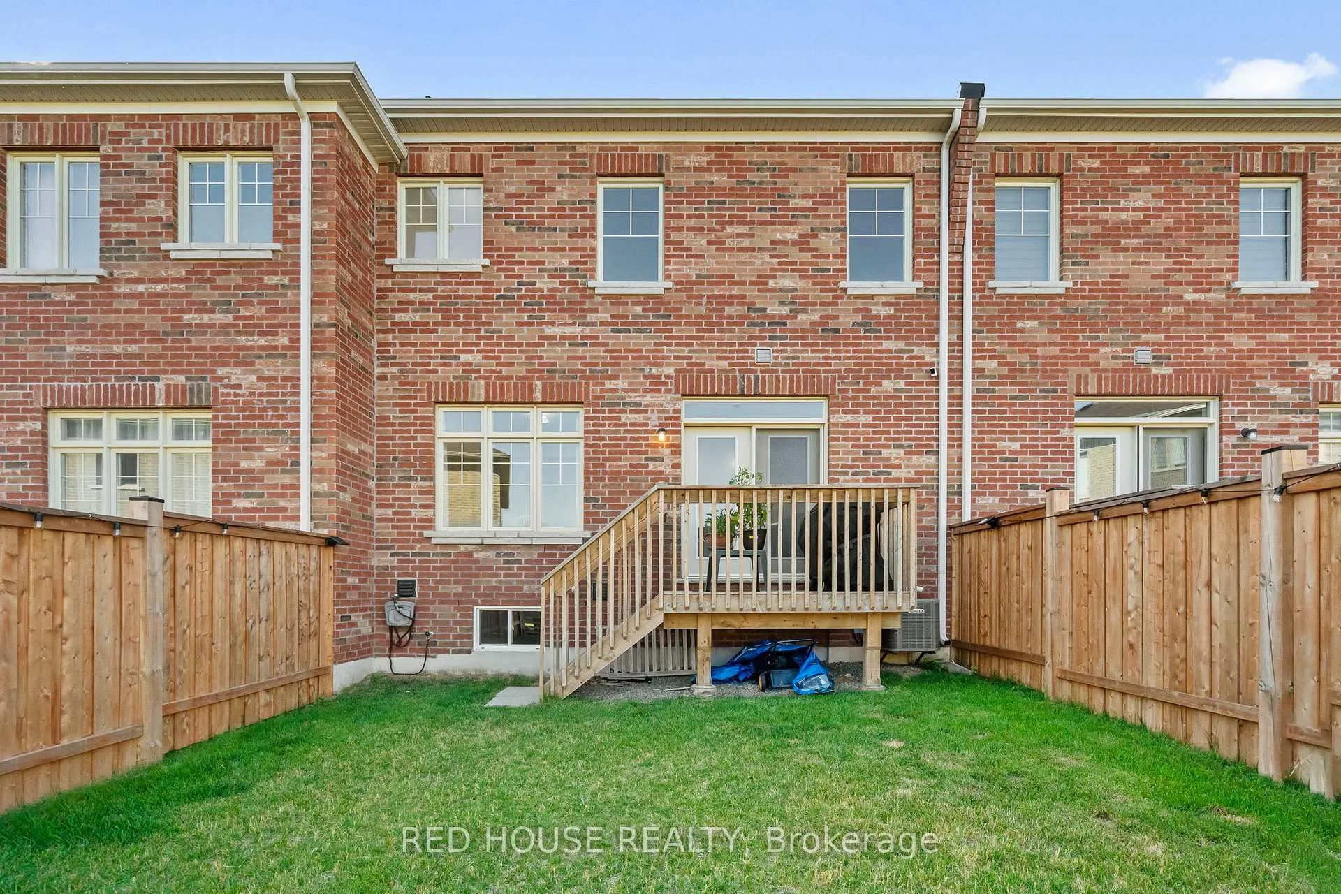 Photo 45 of 58 Hager Creek Terrace, Hamilton, Waterdown — HOMEH