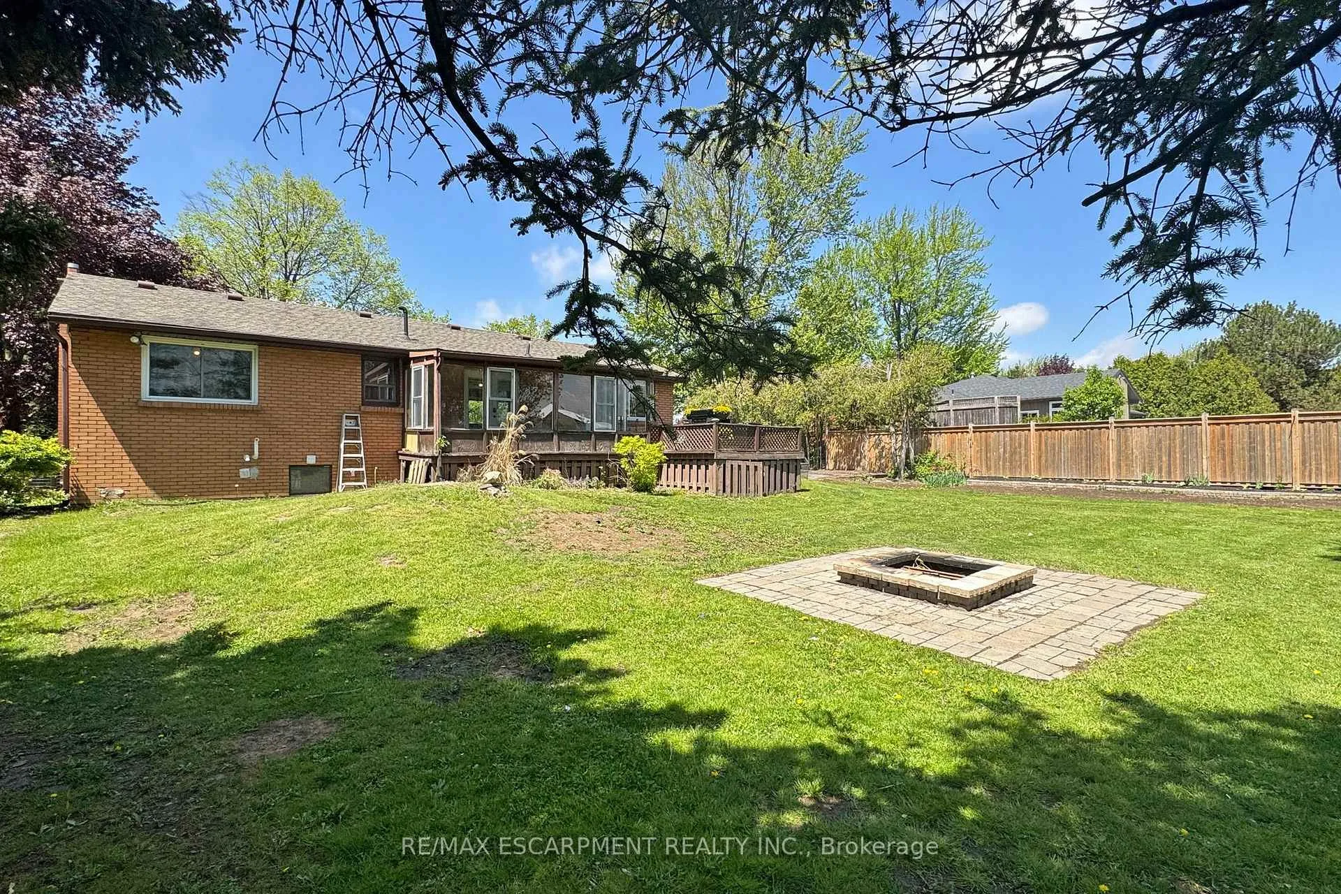 Photo 39 of 14 Algonquin Avenue, Hamilton, Greensville — HOMEH