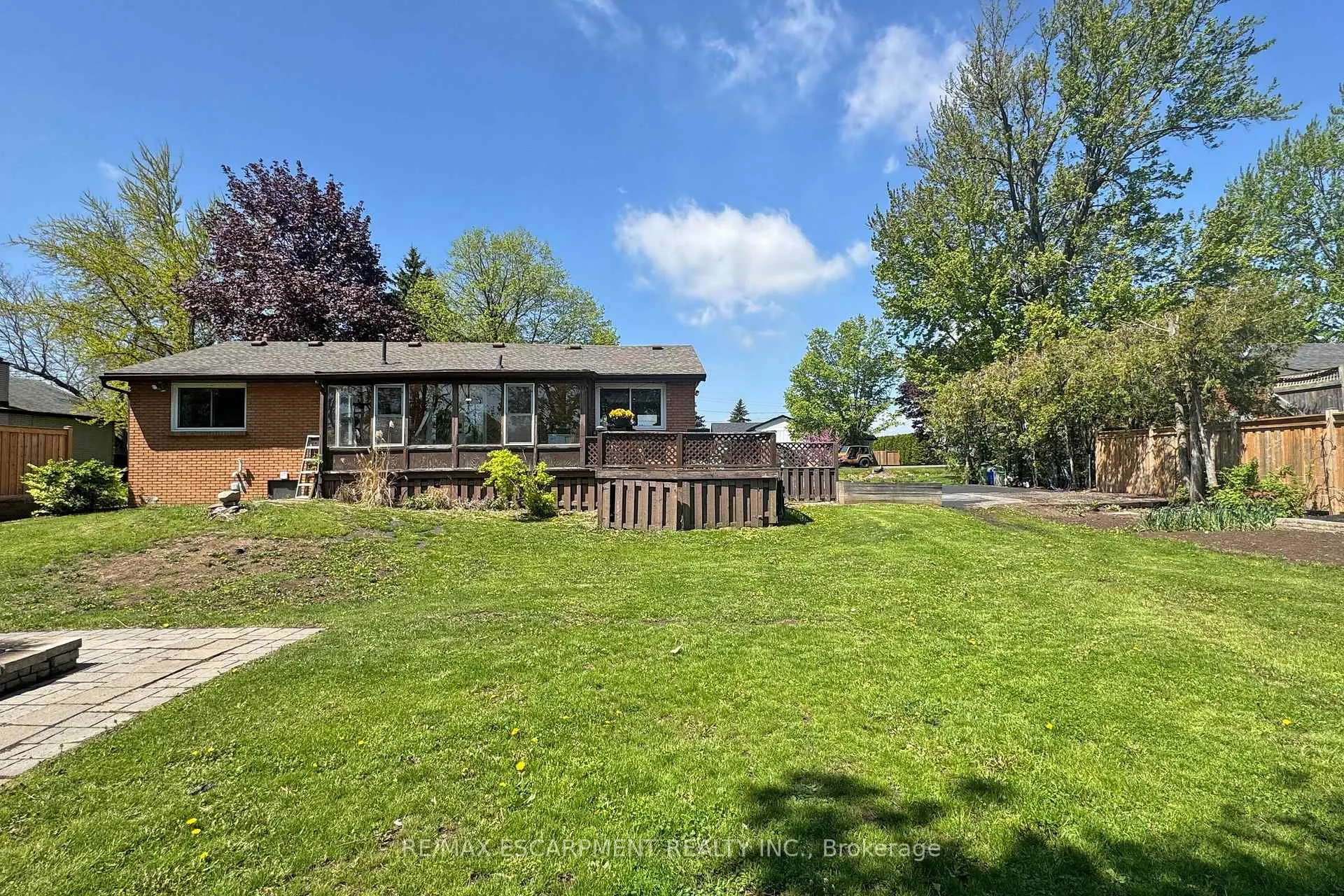 Photo 40 of 14 Algonquin Avenue, Hamilton, Greensville — HOMEH