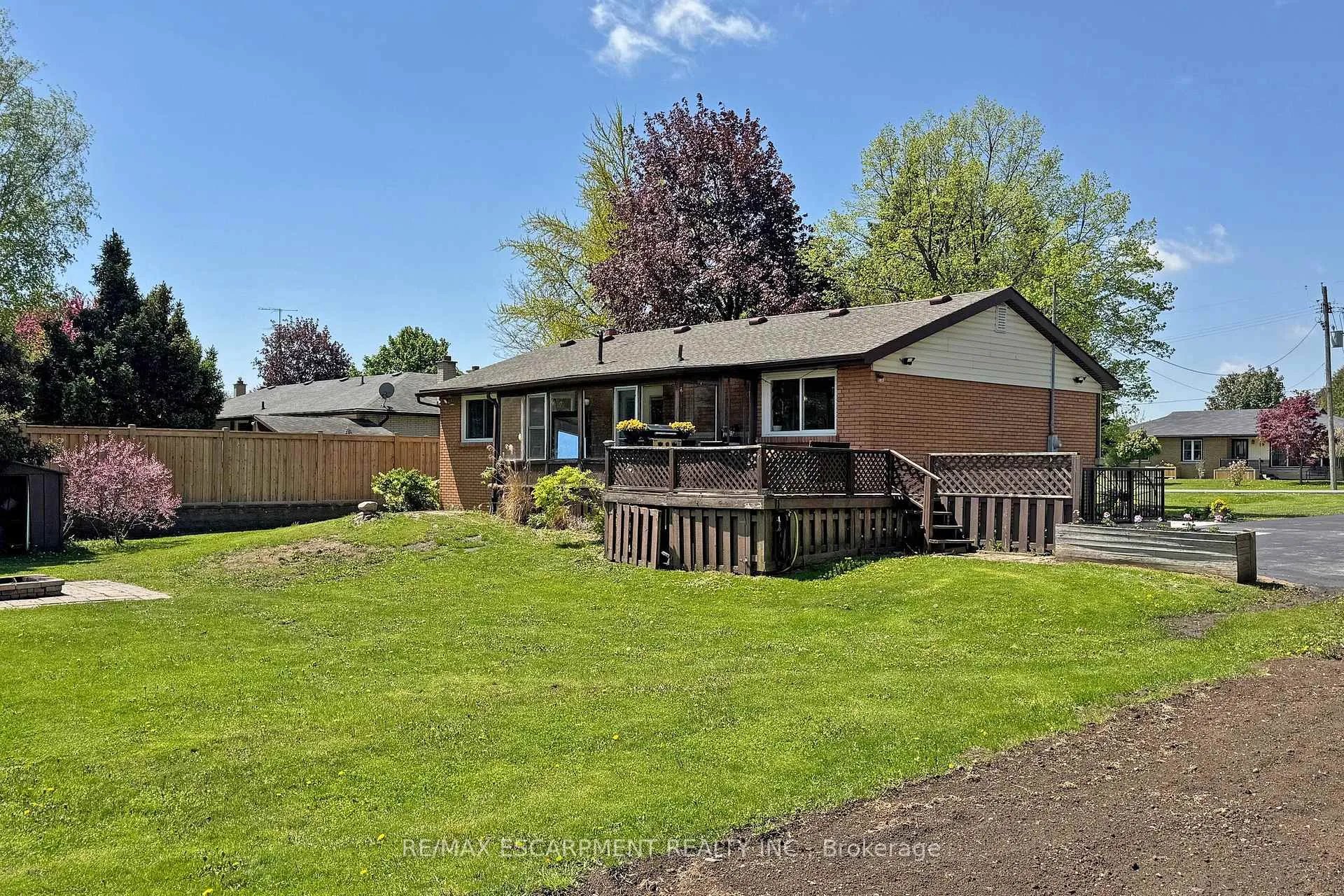 Photo 41 of 14 Algonquin Avenue, Hamilton, Greensville — HOMEH