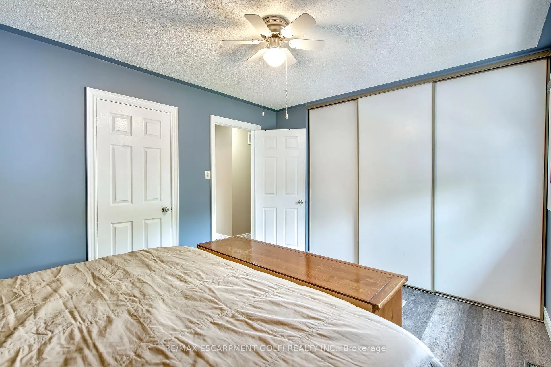 Photo 15 of 12 Woodside Square, Pelham, Fonthill — HOMEH