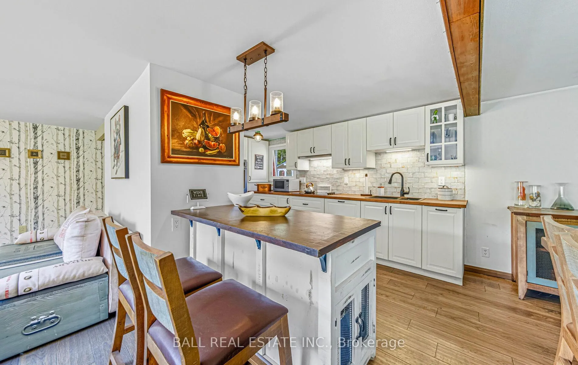 Photo 12 of 497 Sawmill Road, Douro-Dummer — HOMEH