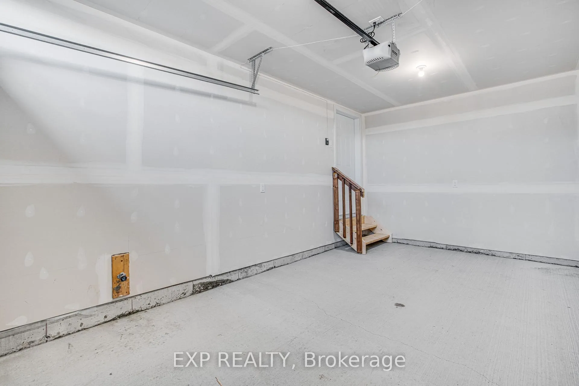 Photo 19 of 116 Lorie Street, The Nation, Limoges — HOMEH