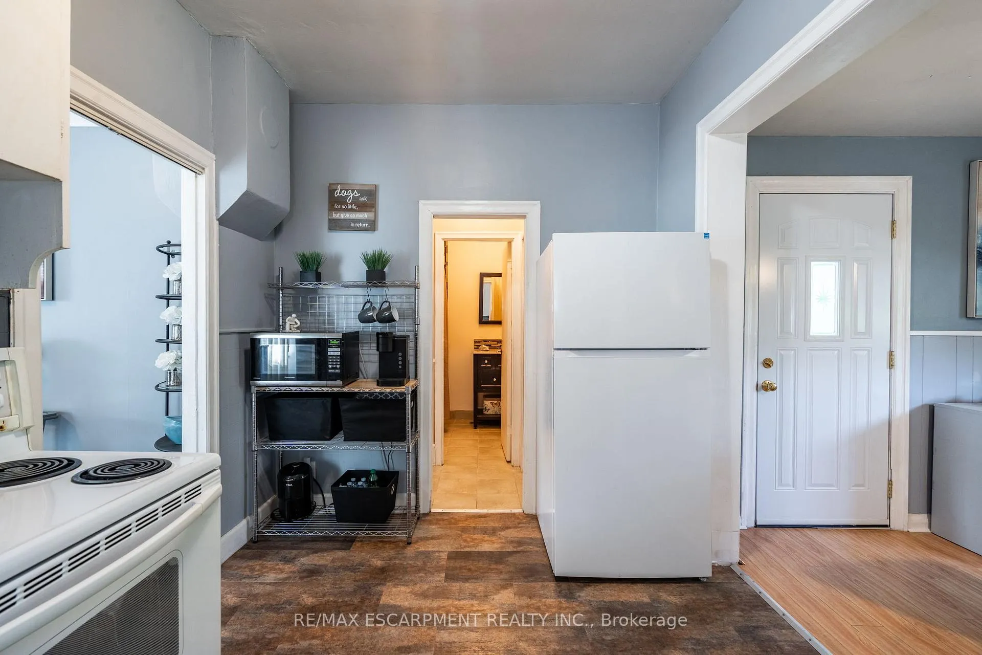 Photo 21 of 153 East 5th Street, Hamilton, Centremount — HOMEH