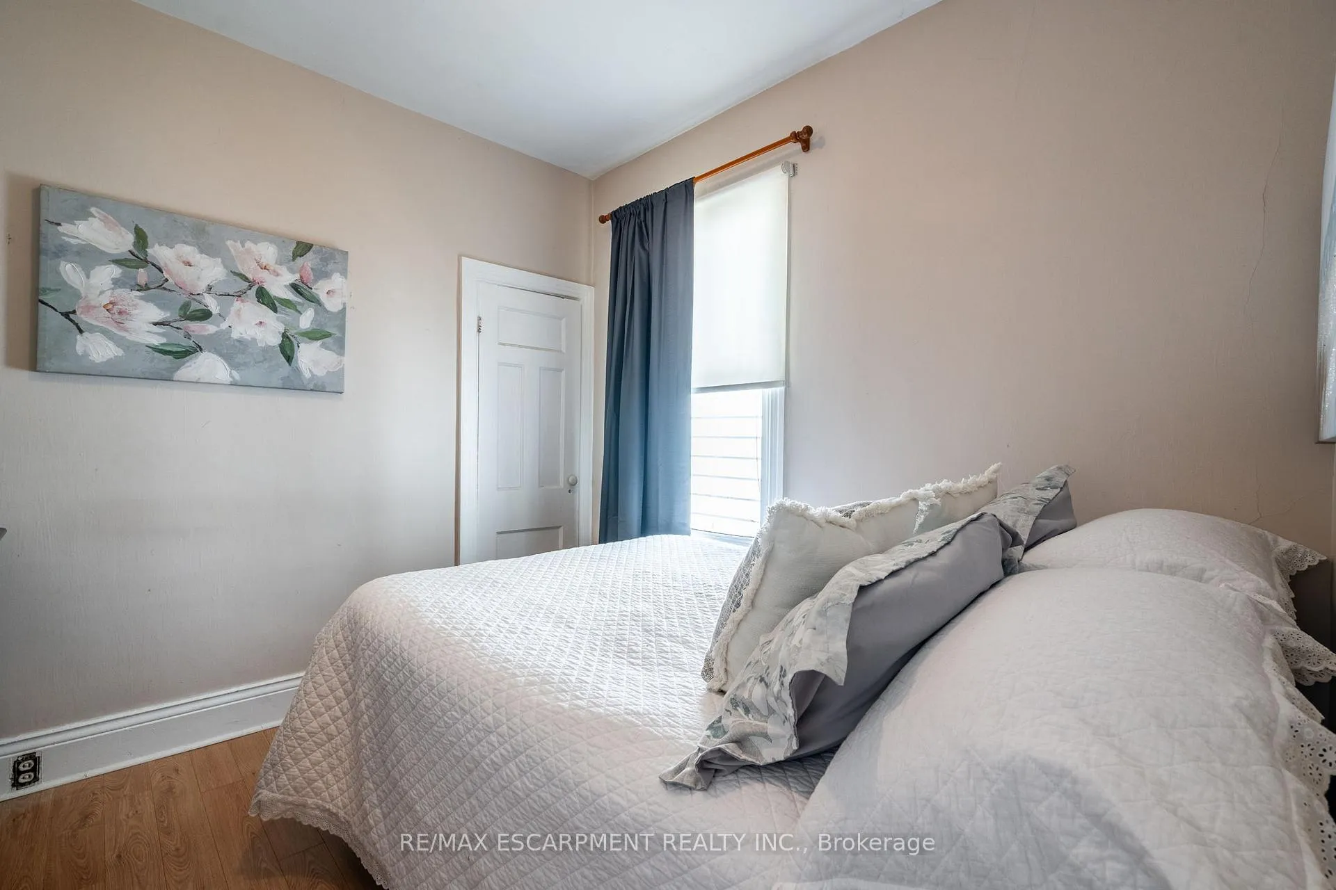 Photo 22 of 153 East 5th Street, Hamilton, Centremount — HOMEH